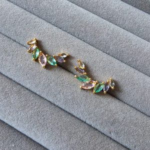 Brinco Ear Cuff Navetes Cristais colorido