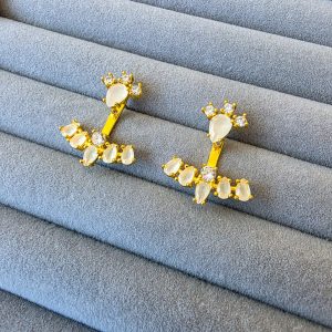 Brinco Ear Jacket Cravejado